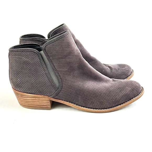 DV By Dolce Vita Gray Perforated Faux Suede Ankle Booties - Size 9 - Picture 1 of 10